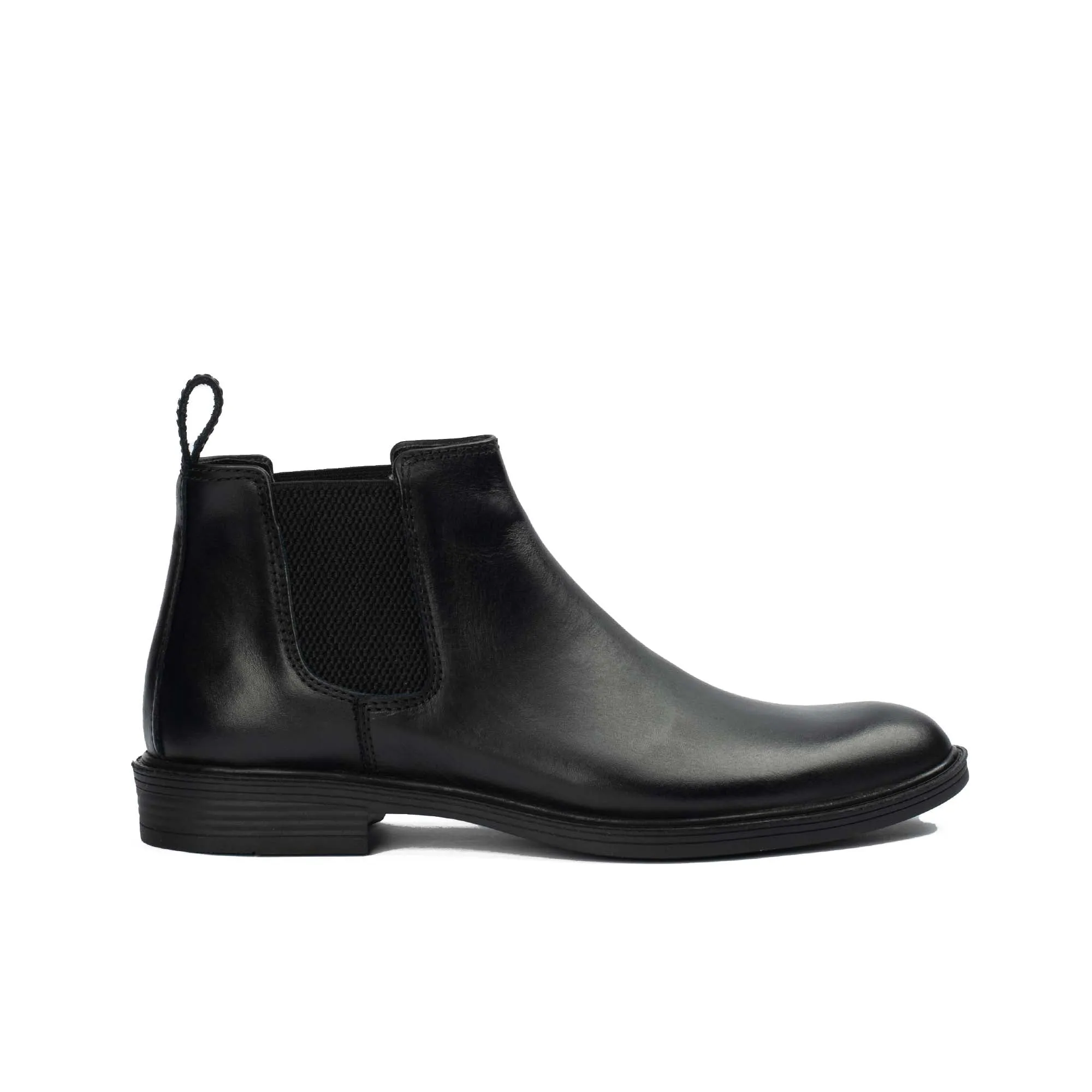 Adventurer BLACK Natural Leather Chelsea Boot