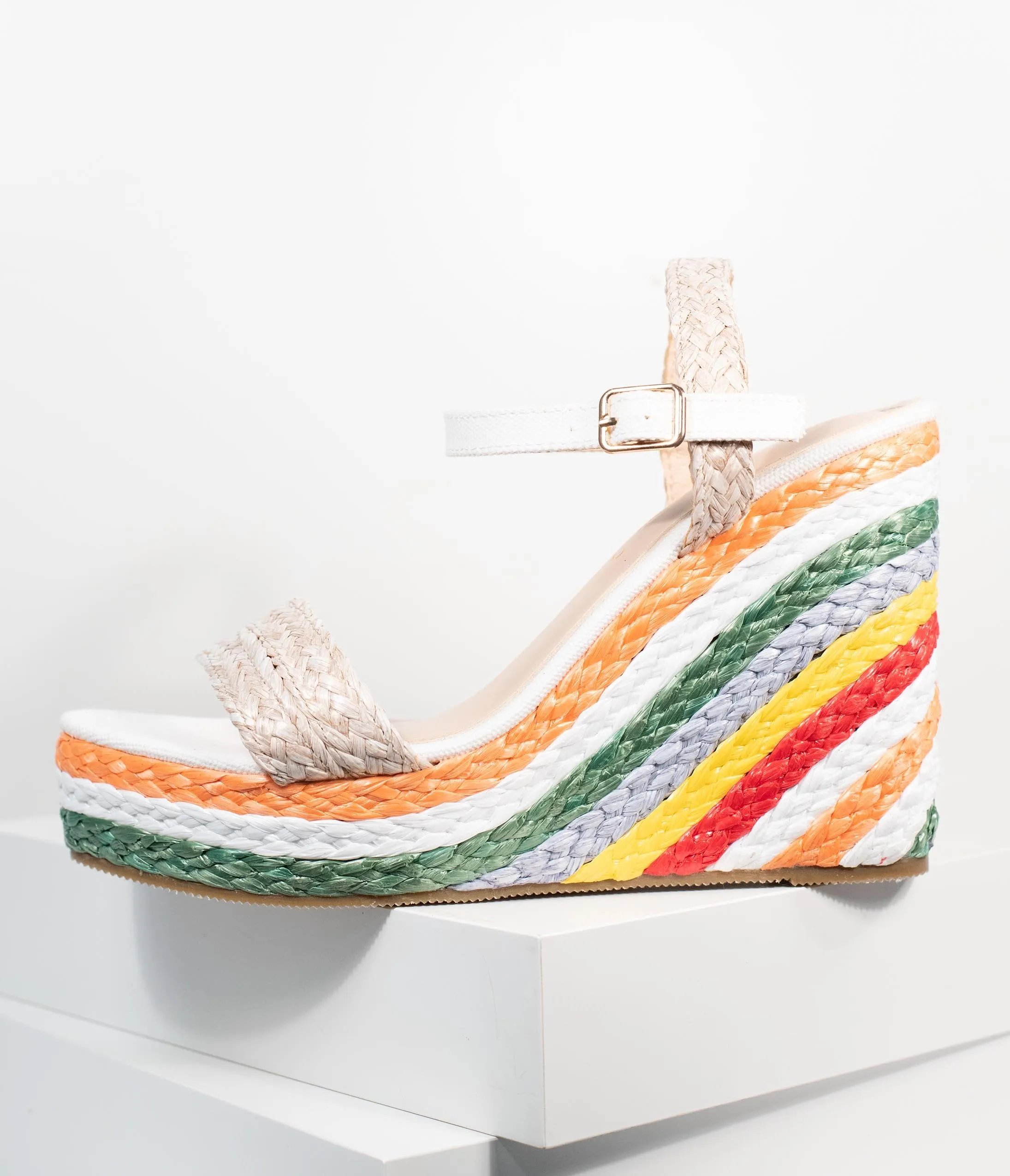 Rainbow Striped Straw Wedges