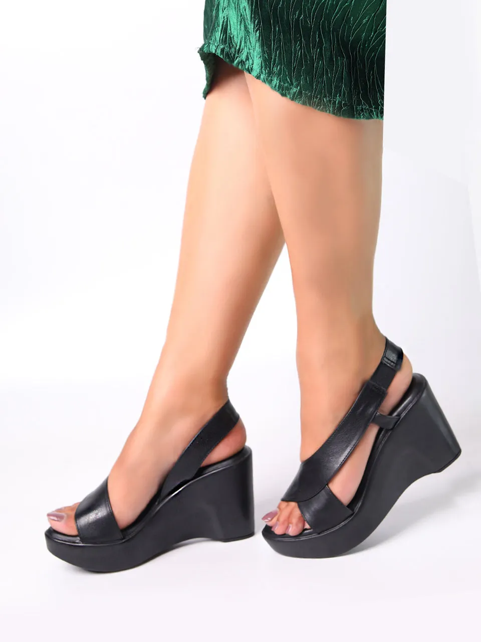 Samaira Black Wedge Heels