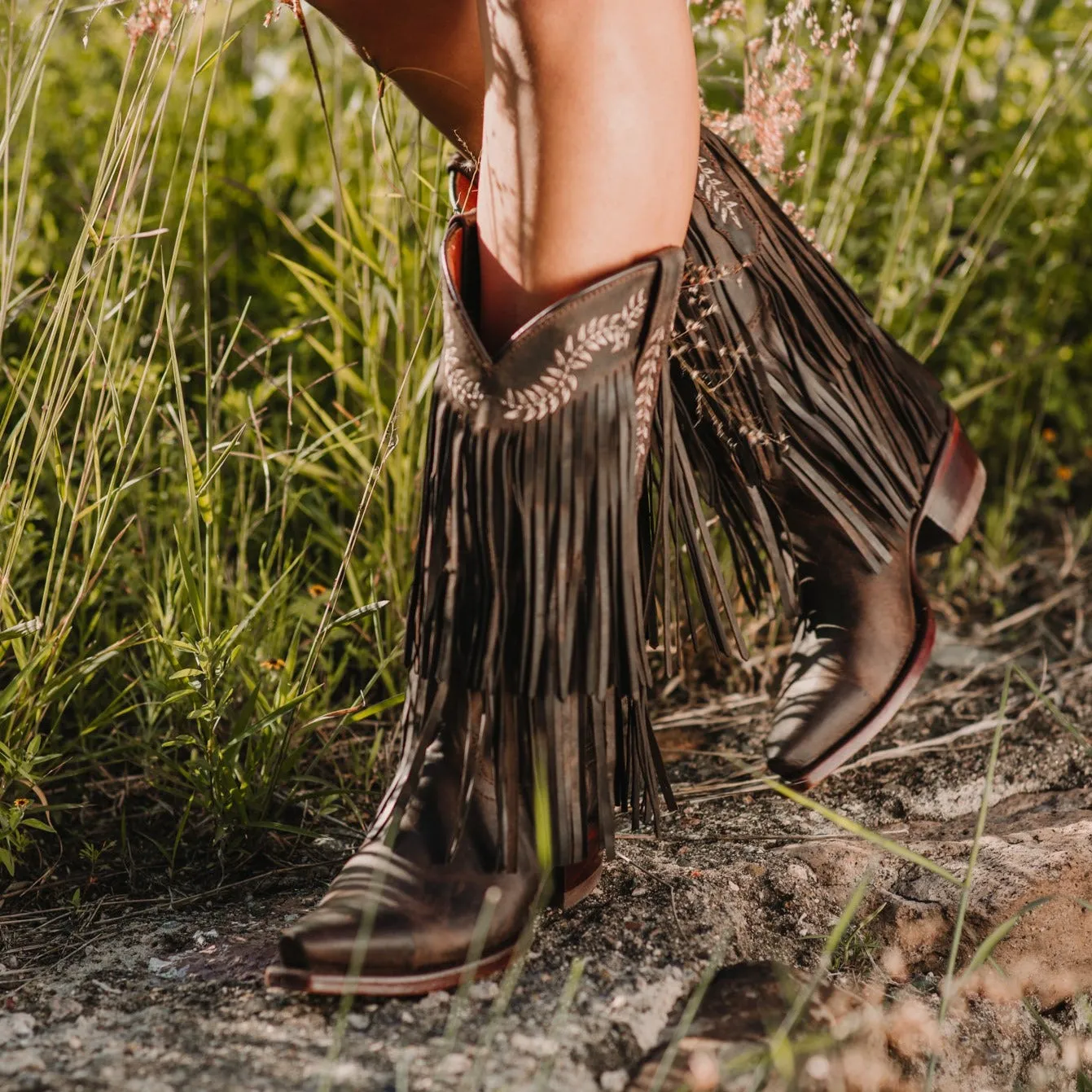 Santa Fe Two Layer Fringe Cowgirl Boots M50035