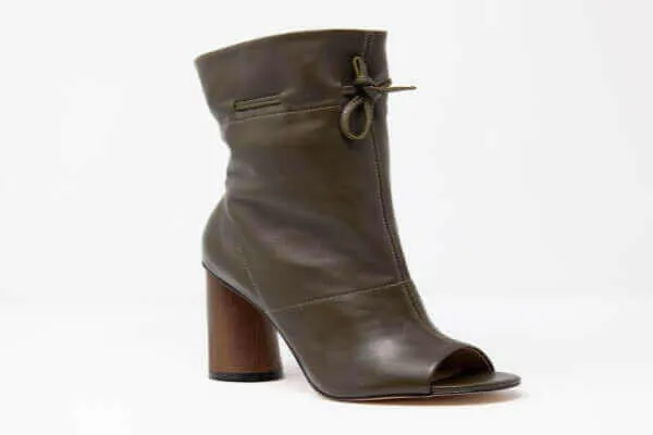 Shaz Self-Tie Leather Boots