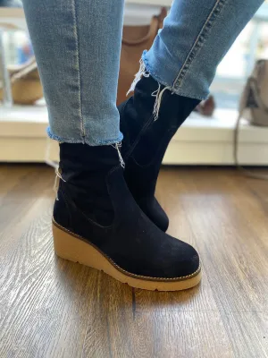 Unisa Miss Navy Suede Ankle Boots